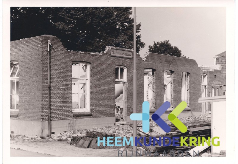Oude school Herwen 1970 Coll.HKR F00000545